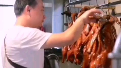 有人问,能不能在菜市场做烧腊档口?